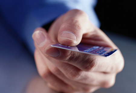 為何賣家會因關聯賬戶而被關店？